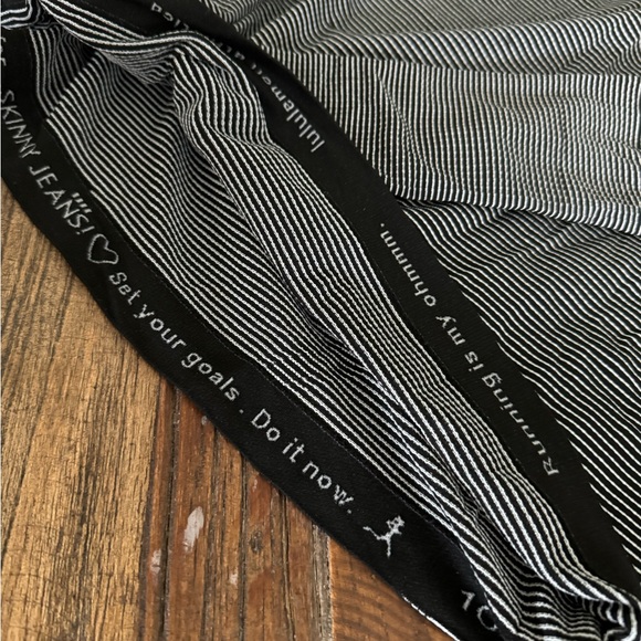 Lululemon Tech Swiftly Long Sleeve - Picture 2 of 4